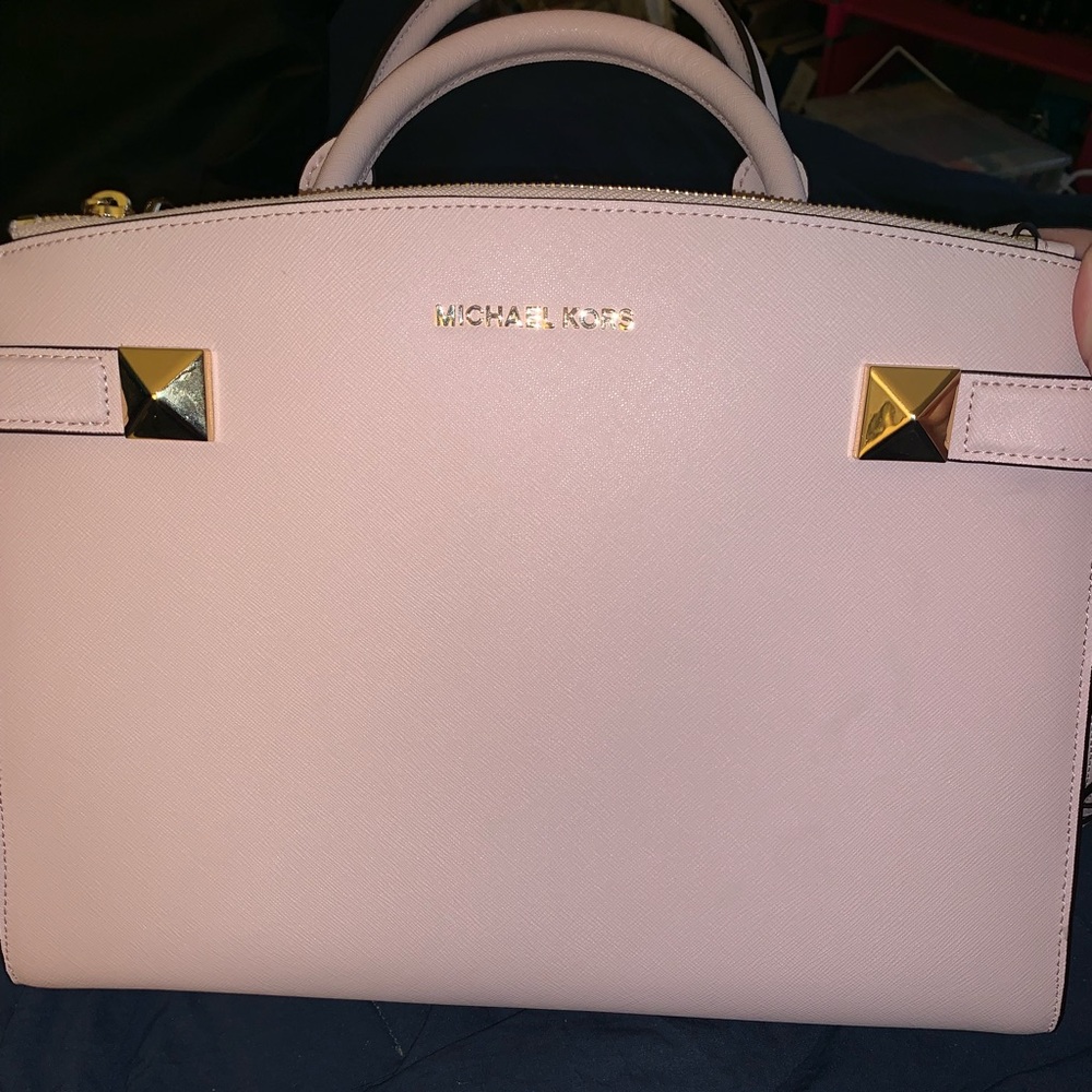 NWOT! Micheal Kors Satchel Bag